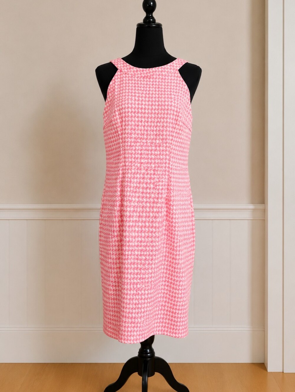 🛍 Katia Pink Houndstooth Dress